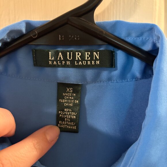 Lauren Ralph Lauren Women's Blue Button-Down Blouse Shirt ~ XS - Picture 2 of 5